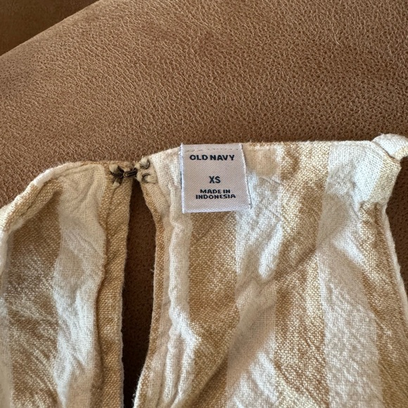 Old Navy Linen Dress - Picture 5 of 5